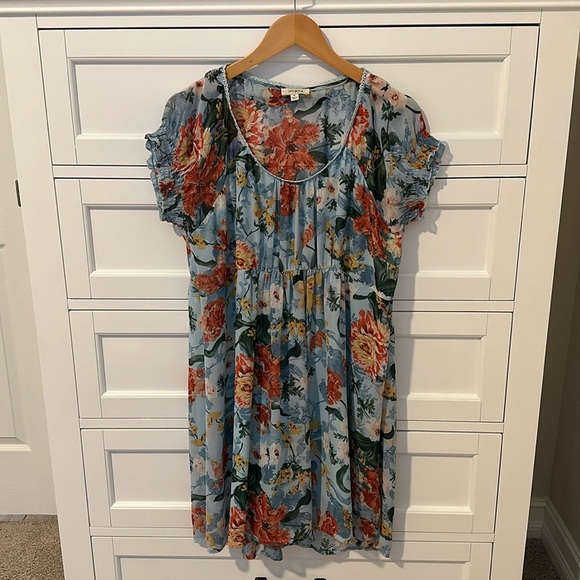 Umgee Urban Outfitters Flowy Floral dress - Picture 4 of 12